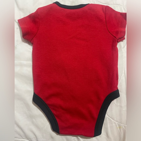 Jordan onesie - Picture 3 of 3